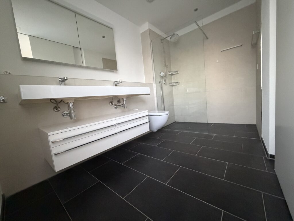 innen dusche wc
